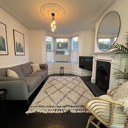 Restored Victorian Home With Private Garden Bristol Bagian luar foto