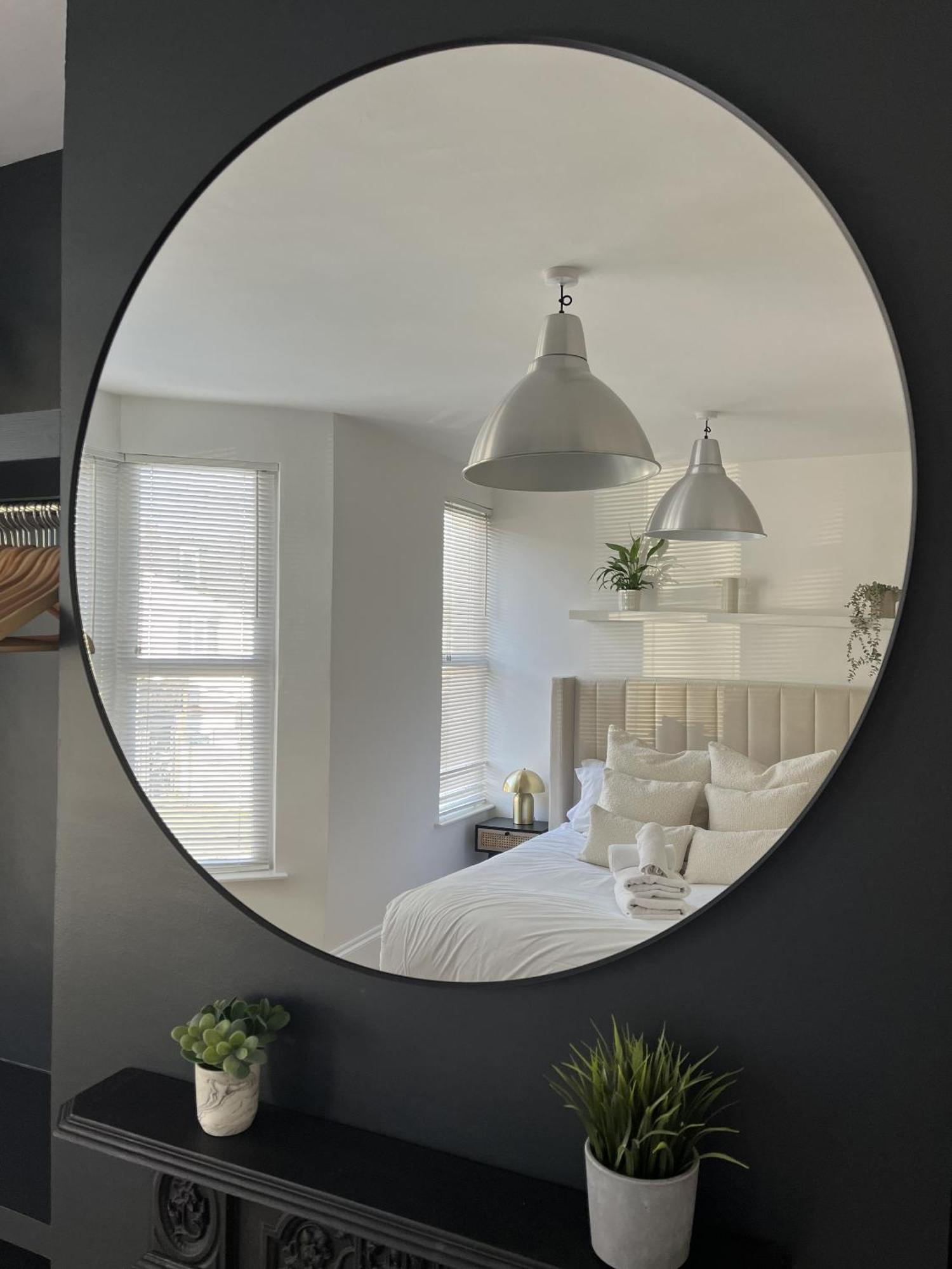 Restored Victorian Home With Private Garden Bristol Bagian luar foto